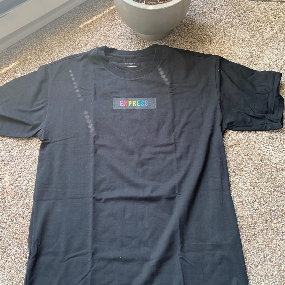 T-shirts - Picture 3 of 5